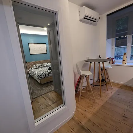 Sara Apartment *